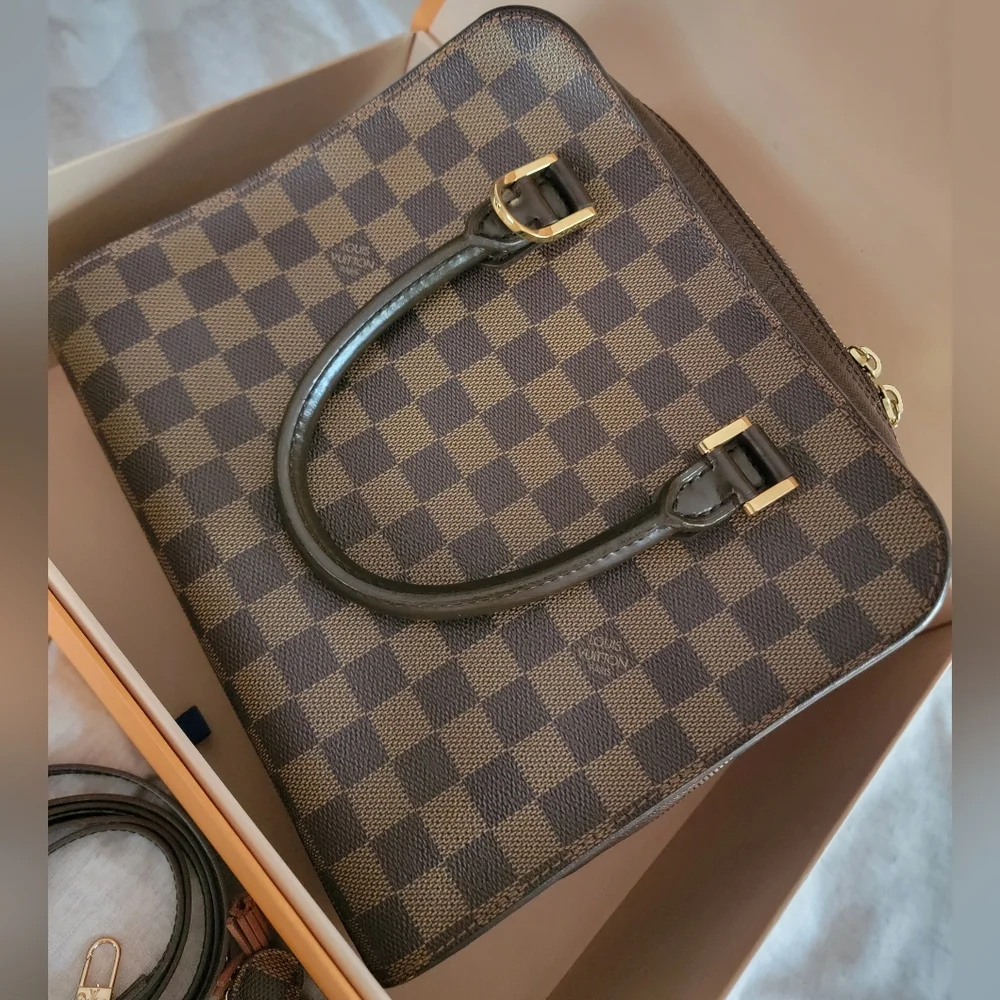 🤎Louis Vuitton Damier Ebene Triana Handbag🤎 - Picture 6 of 17